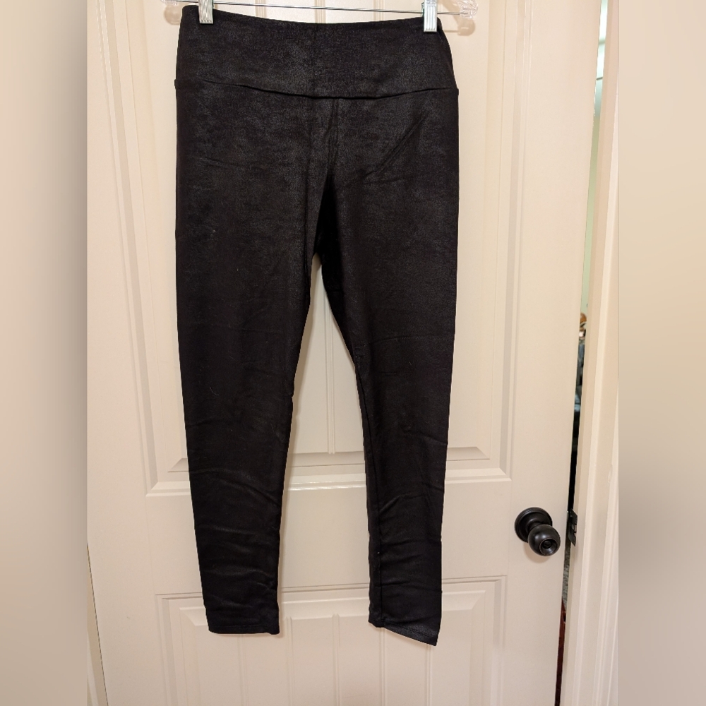 Chic Black Leggings